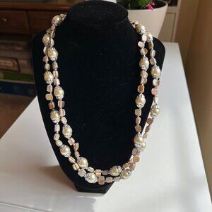 Necklace, beaded, 22" long, can be worn two ways